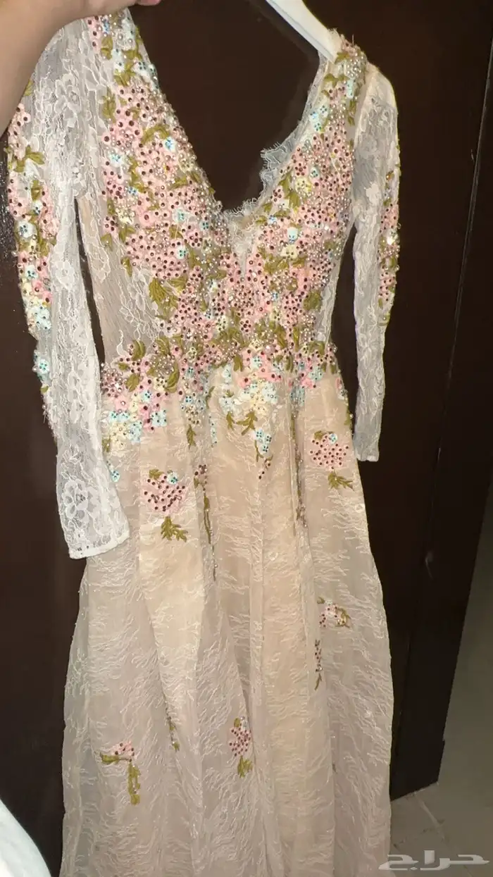 فستان استخدام مرة وحدة للبيع 0