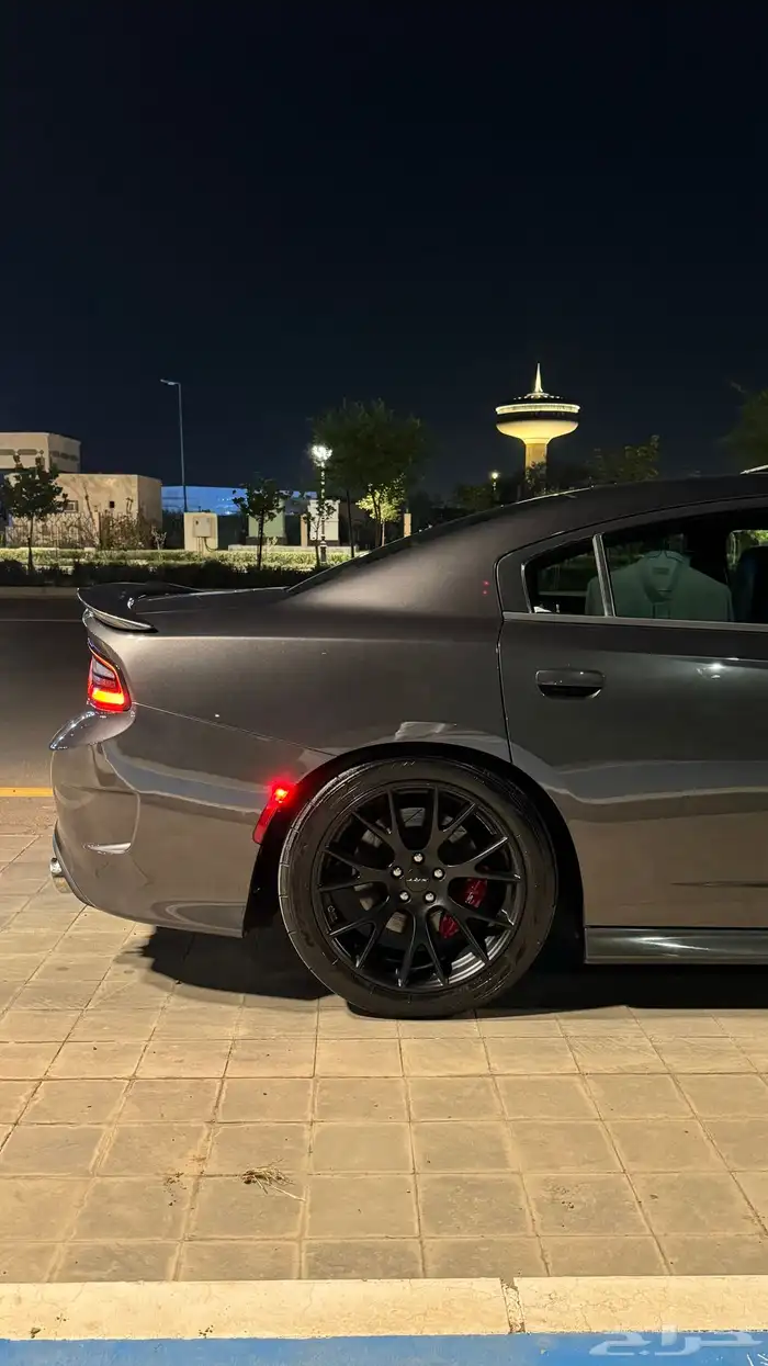 تشارجر SRT قمة النظافه 7