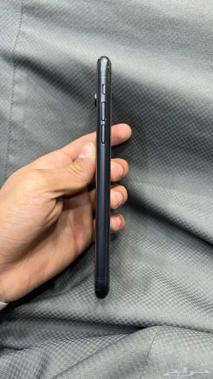 ايفون اكس ار نظيف 4