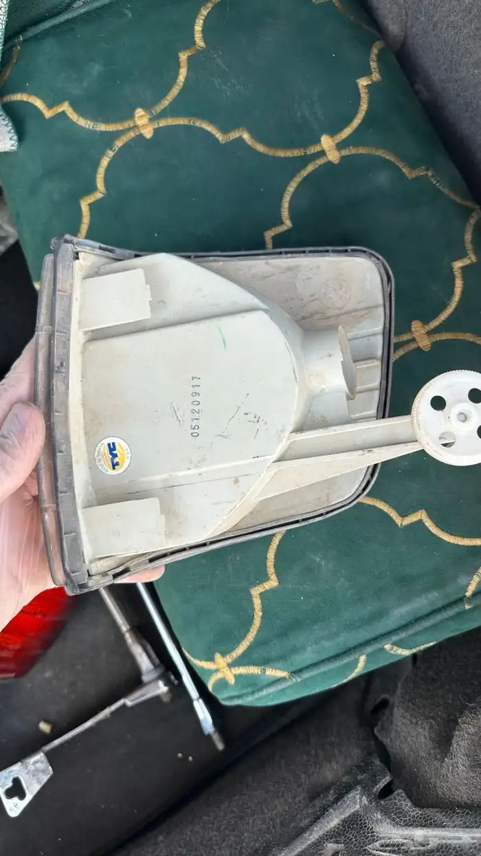 مرسيدس 560 و شبح 6