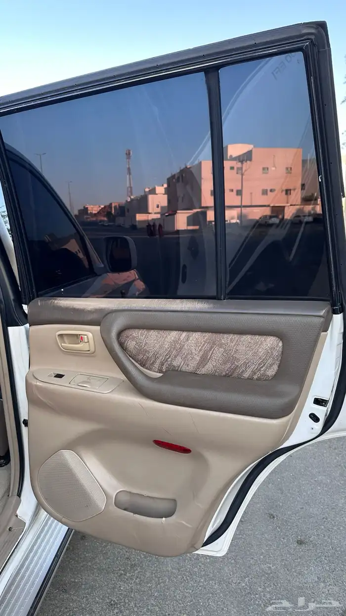 جيب لاندكروزر 14