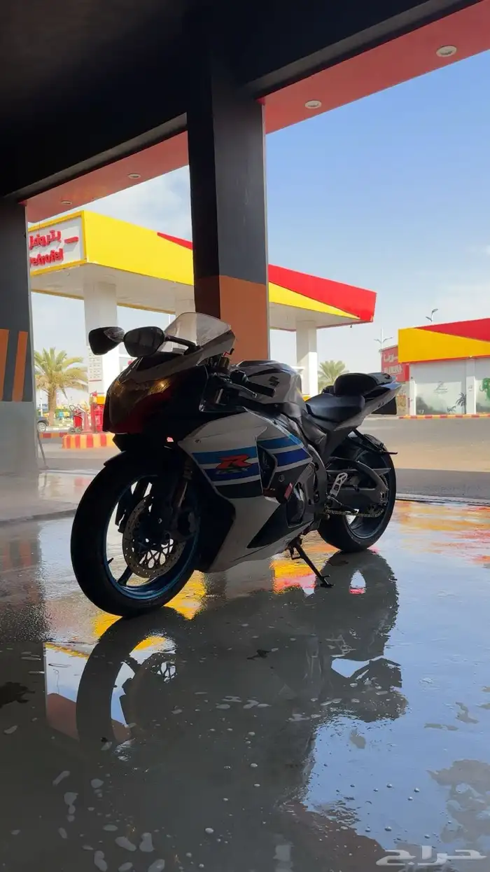 ريس سزوكي 1000 2013 6