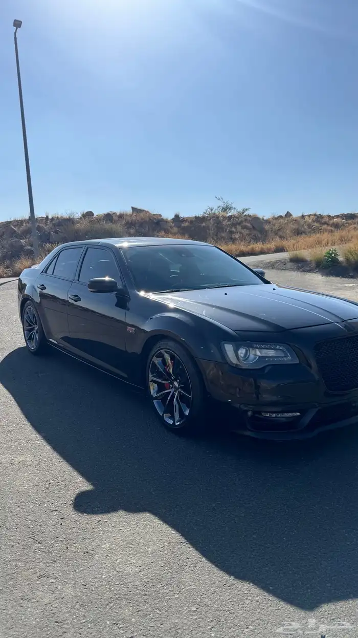 كرايسلر V8 (S) 2015 20