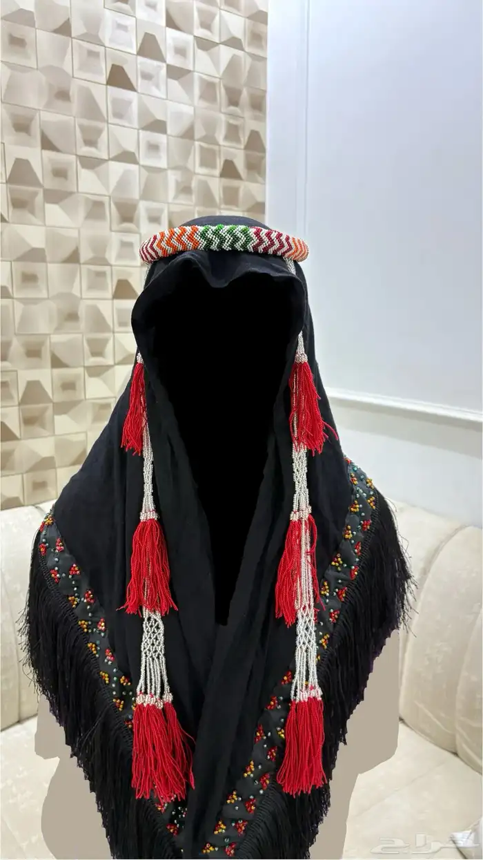 طرحة مع عصابة 8