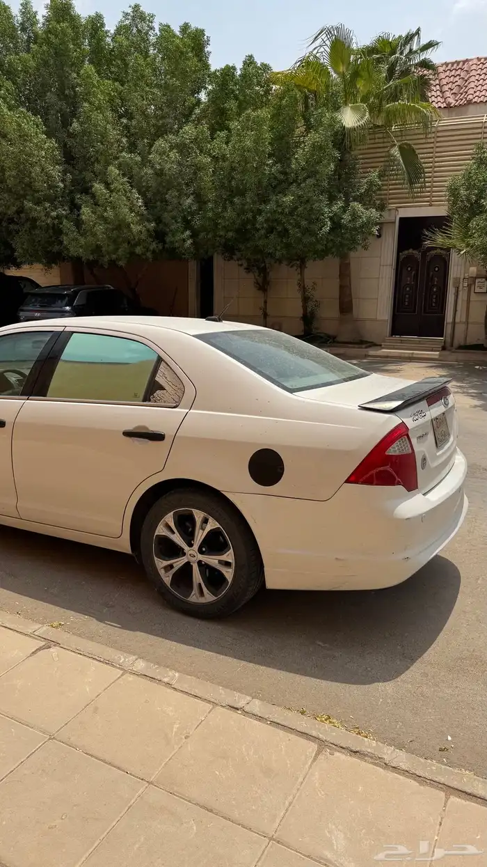 فورد فيوجن 2012 نظيفة مفحوصة ومجددة للبيع مستعجل 1