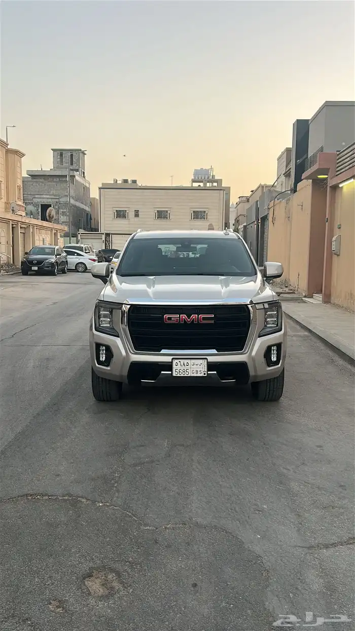 جي ام سي يوكن 2022 XL بدون دبل 0