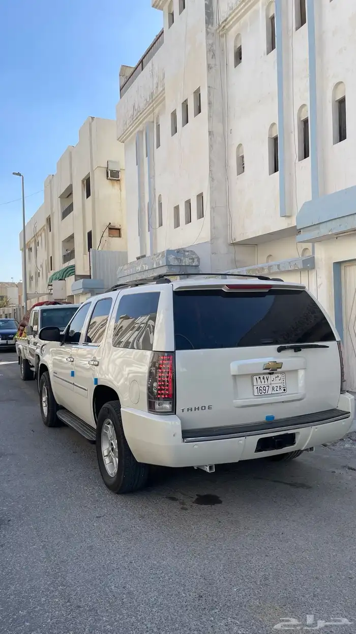 تاهو ltz فل كامل نضيف جدا  ممشى 250 كيلو فقط 16