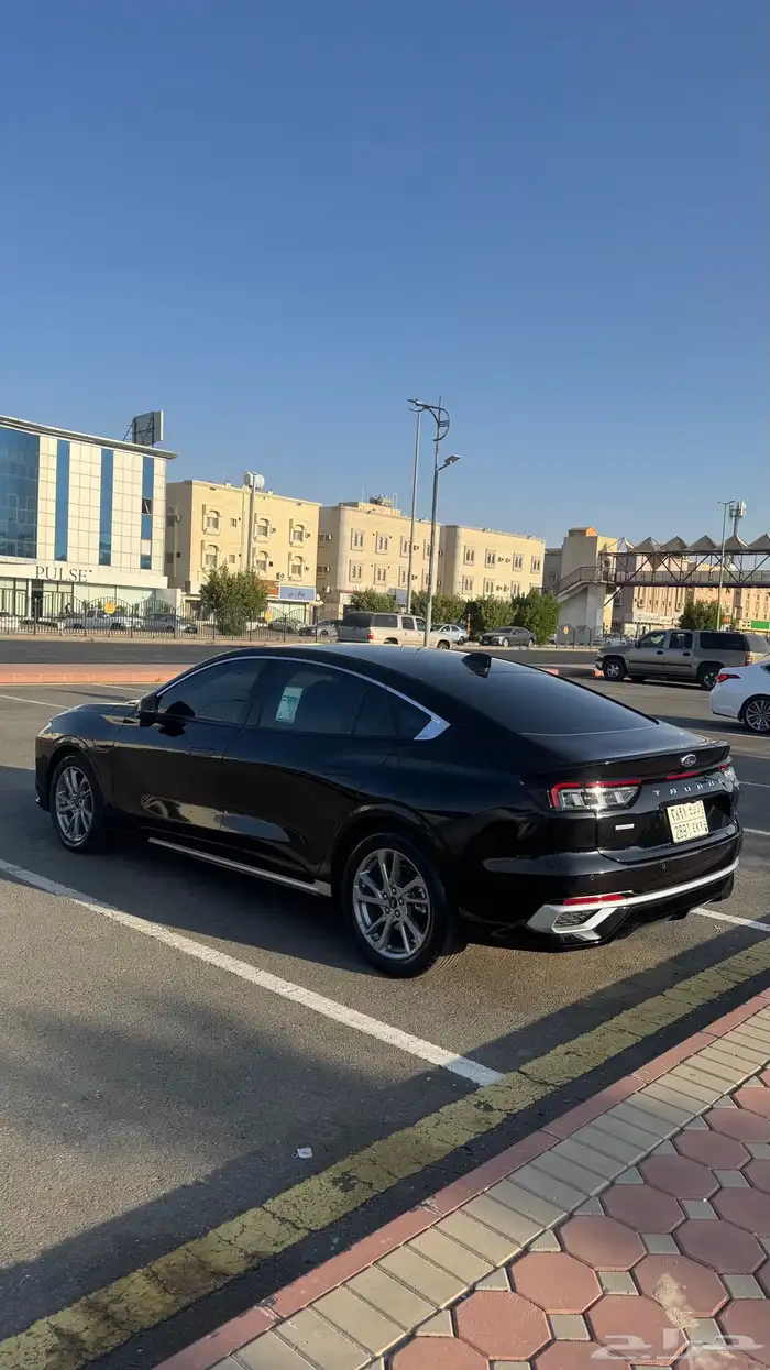 فورد تورس ترند 2024 ممشى 56 3