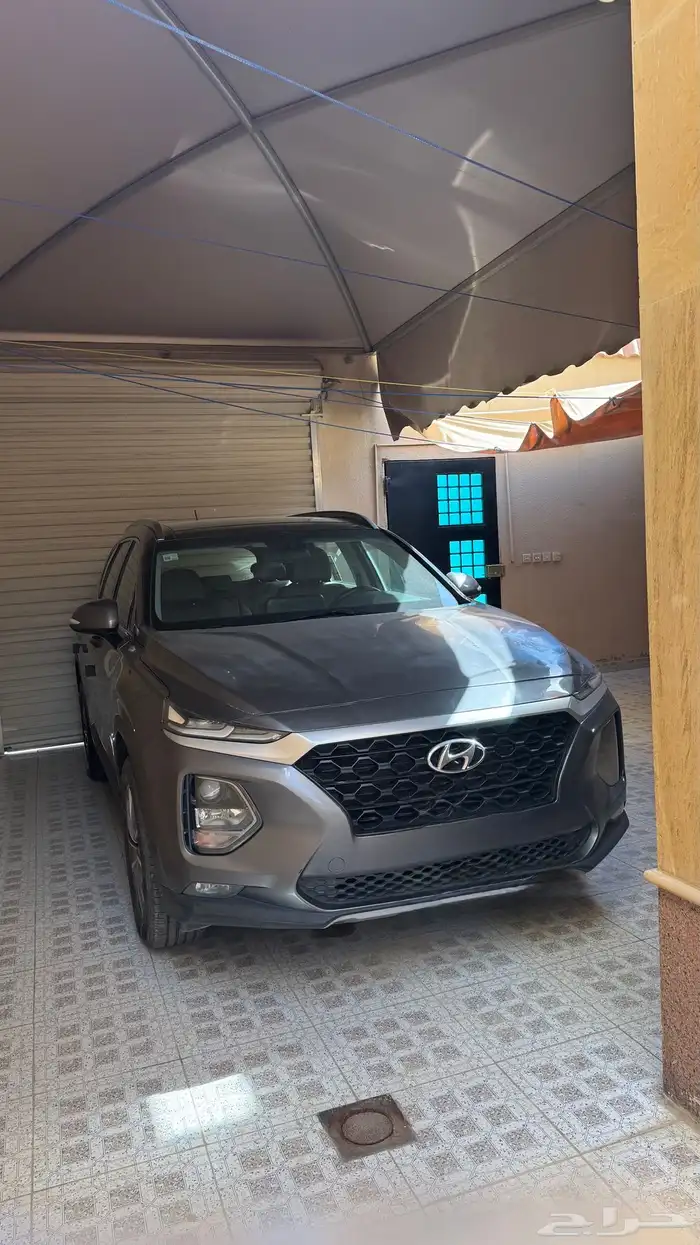 للبيع هونداي سنتافي من المالك الأول 0