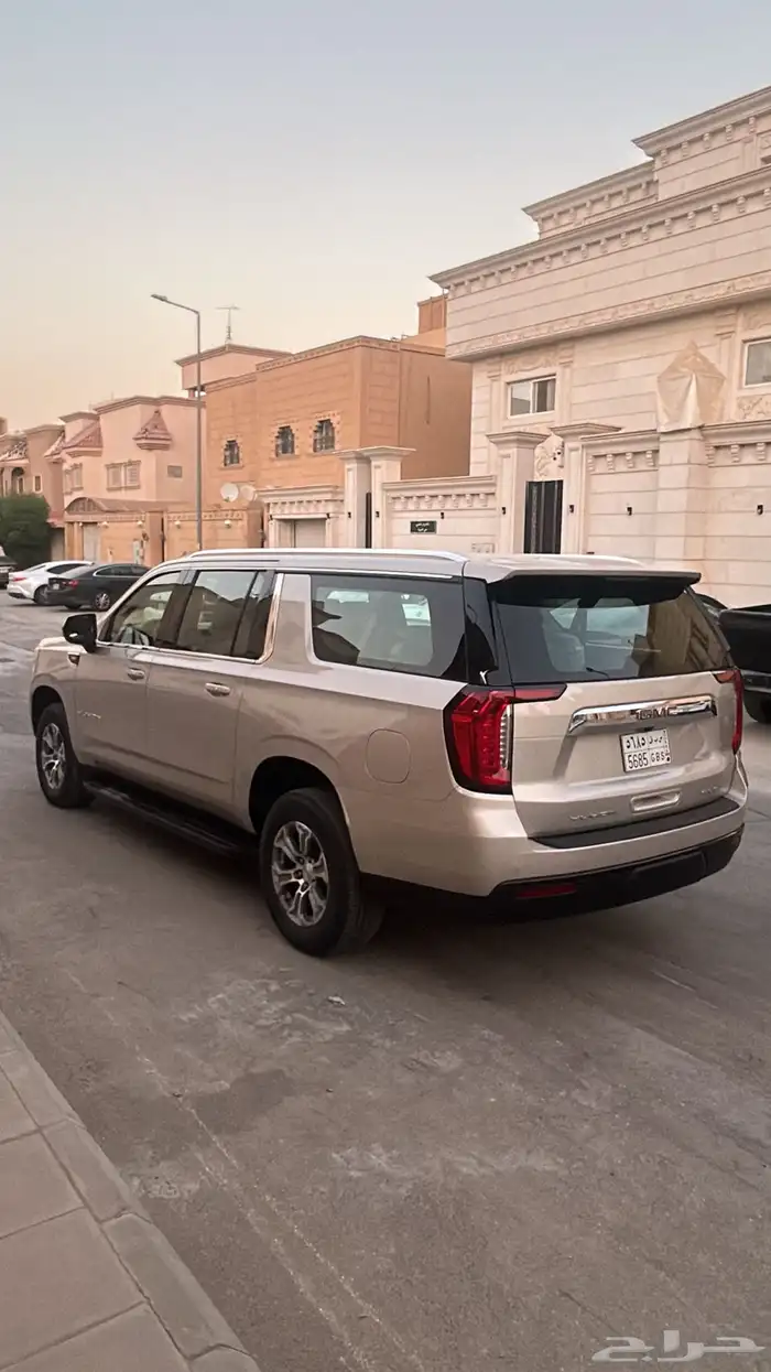 جي ام سي يوكن 2022 XL بدون دبل 5