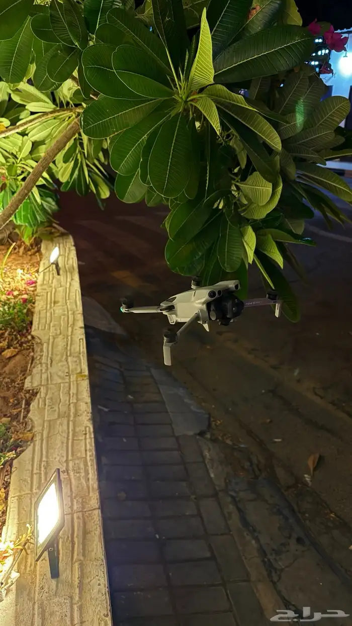 درون Dji 5 كومبو بلس 4