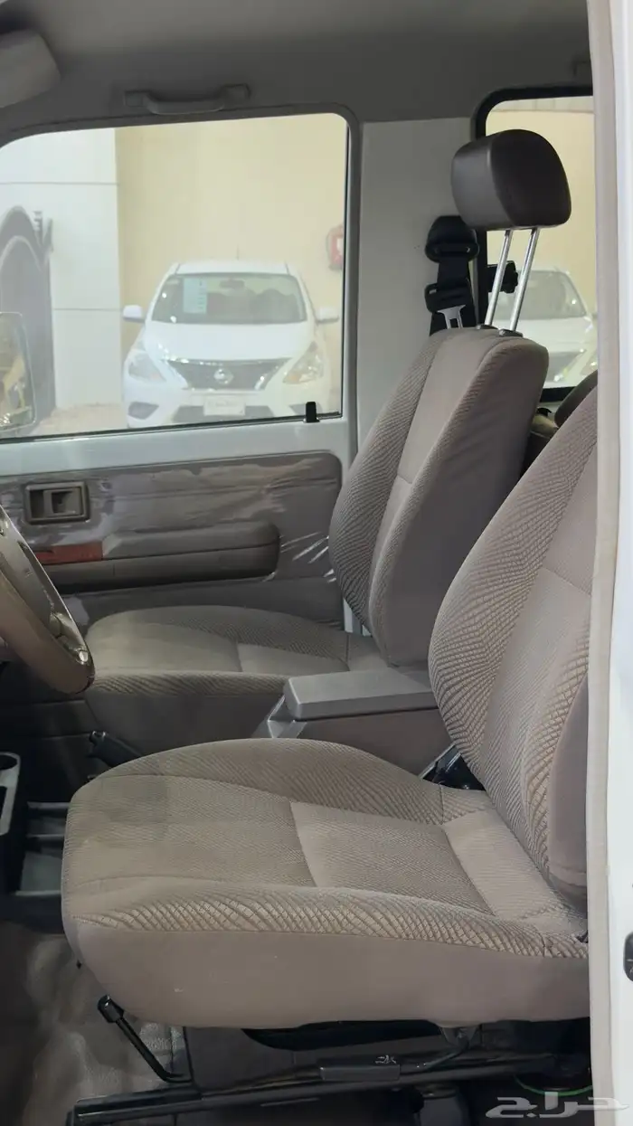 جيب ربع 15 بريمي تم البيع 11