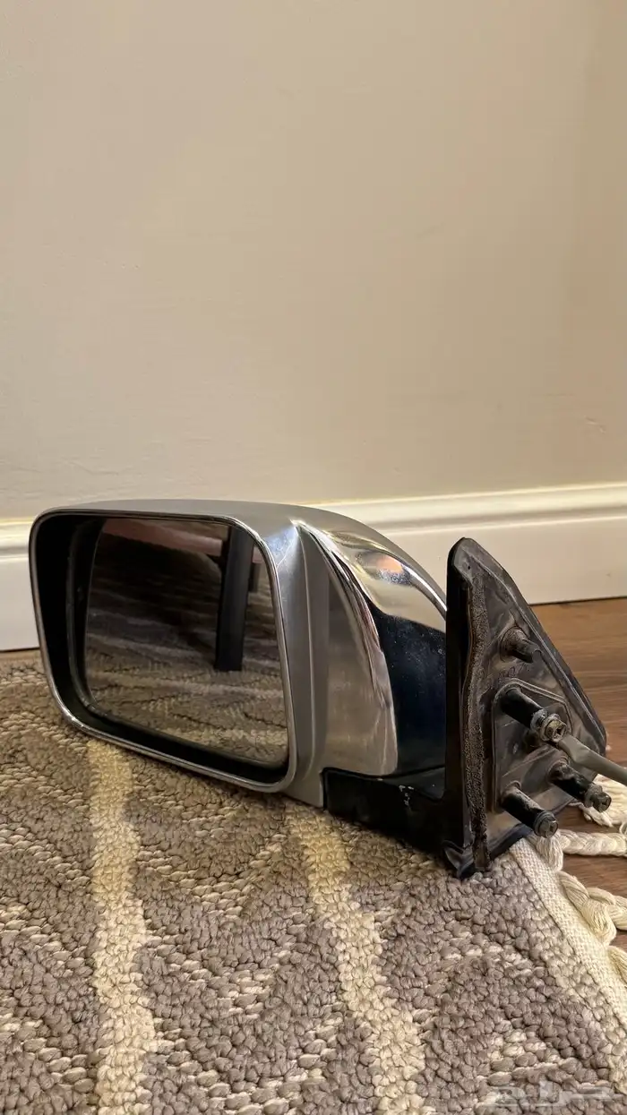 قطع غيار نيسان فتك 2008 اصليه 4