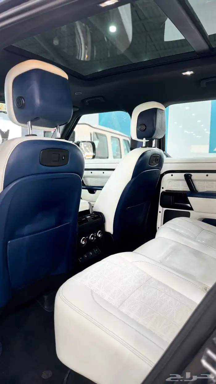 ديفندر 2022 x V 8