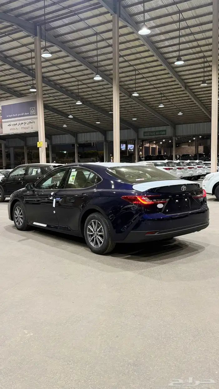تويوتا كامري E بنزين 2025 وارد الوكيل كحلي 4