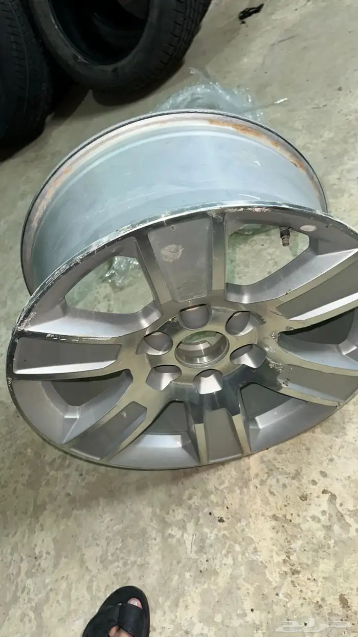 جنط سييرا مقاس 20 واحد فقط 8