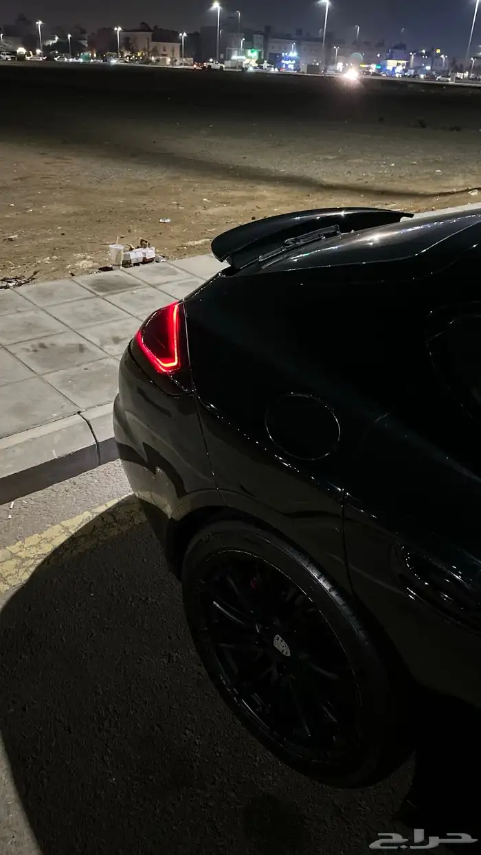 بورش بانميرا 9