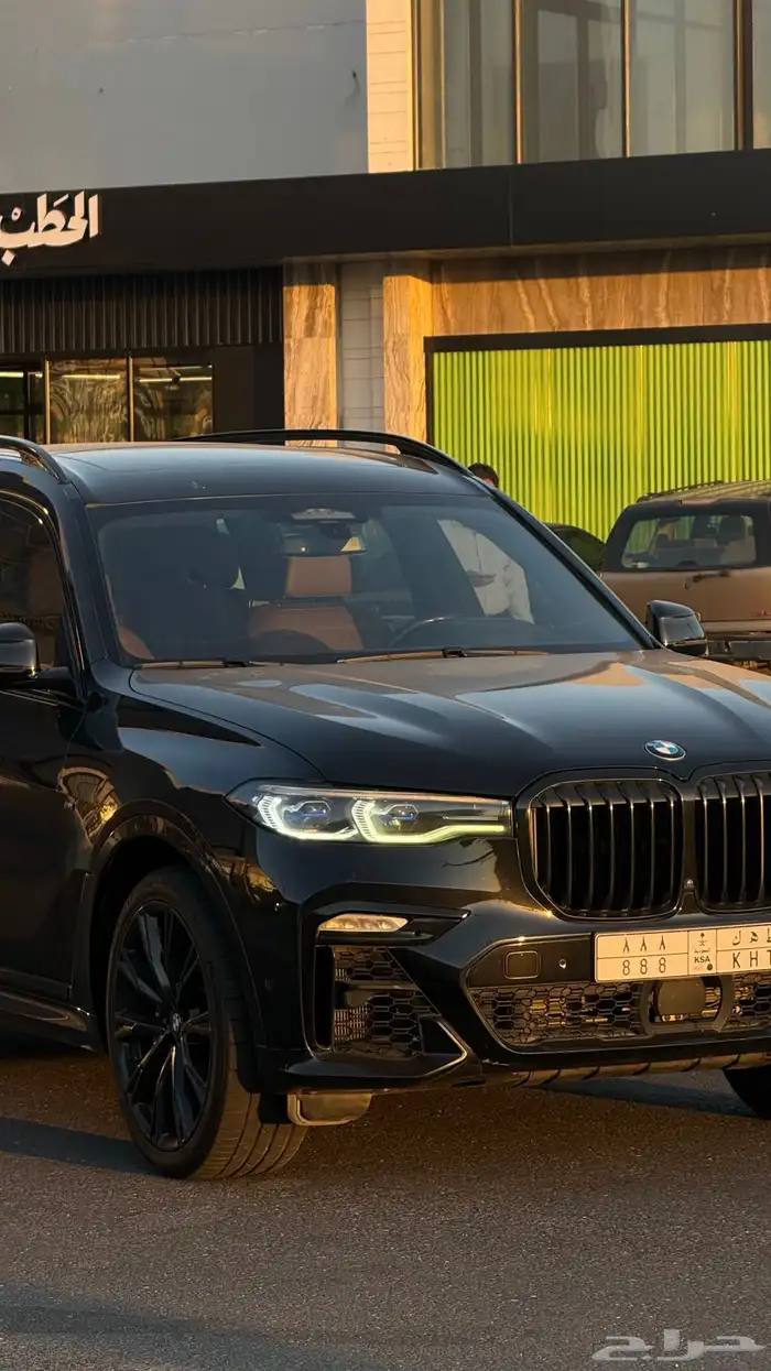 بي إم دبليو X7 M-Kit موديل 2022 17