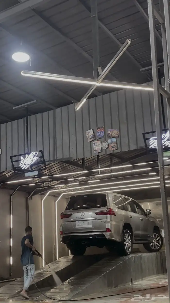 مغسلة سيارة للتقبيل على شارع رئيسي وعام بالقنفذة 2