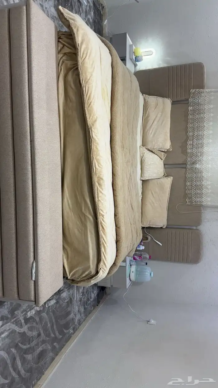 غرفه نوم ستخدام نظيف ومرتب وترفع 30 2