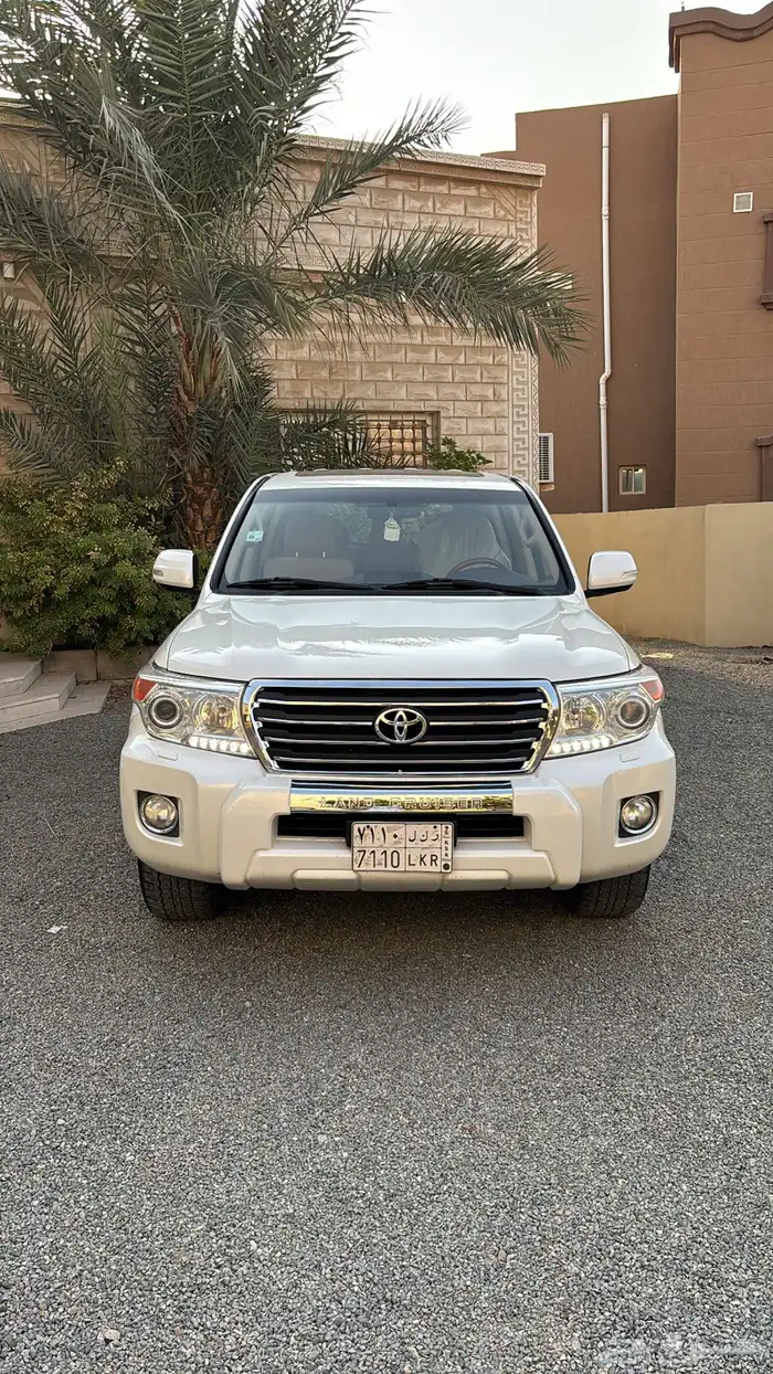 لاندكروزر مديل 2014 فل 8 سرندل 0