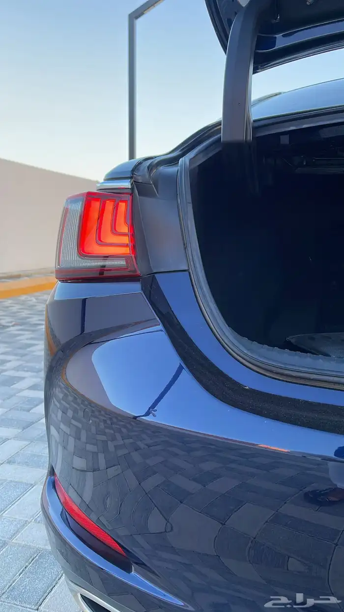 لكزس ES 350 CC 2019 35