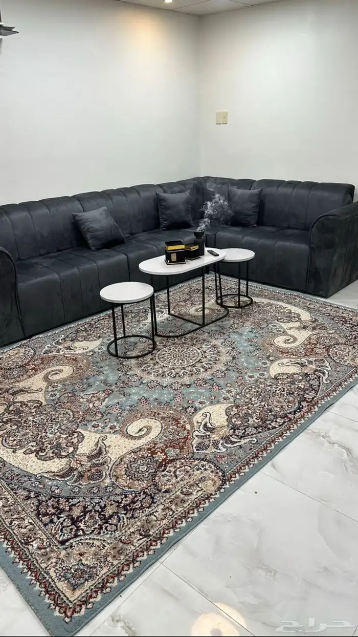 كنب للبيع السعر يتحدد لاحقا 0