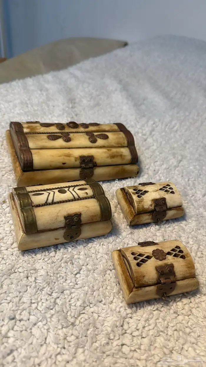 صناديق عاج قديمه شغل يدوي 1