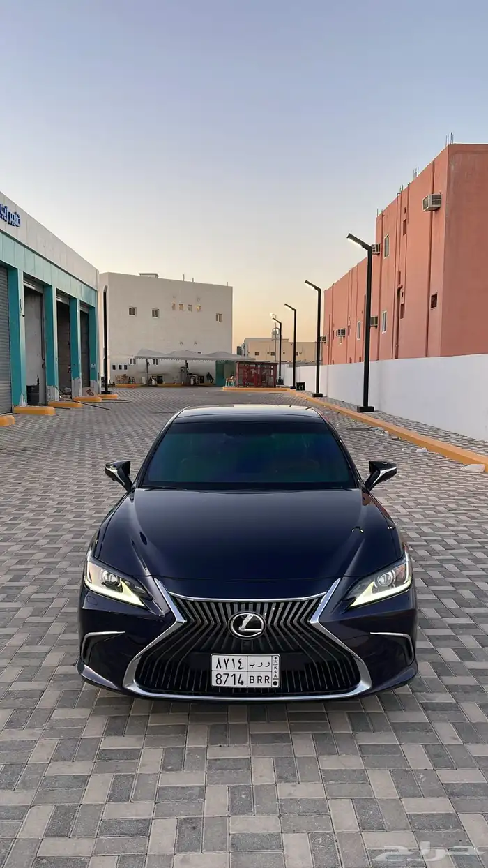 لكزس ES 350 CC 2019 1