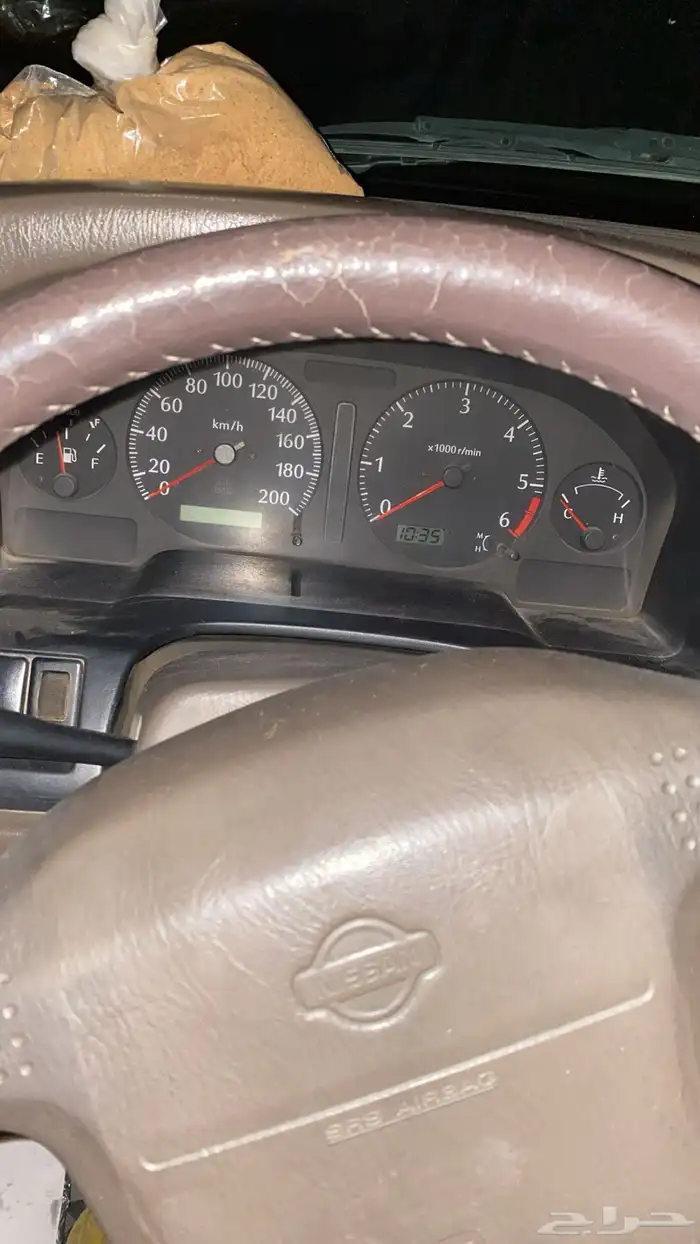 نيسان باترول 2001. موتر شغال وما في شي 1والقير توماتيك 3