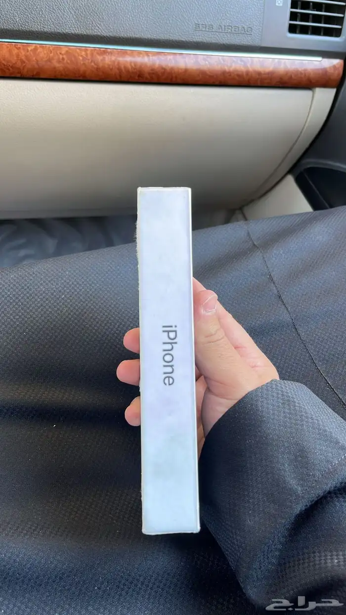 كرتون آيفون 16 128 قيقا . 3