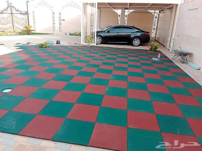ارضيات ربر مطاطي خارجية أو ارضيات اسفنجية داخلية جودة عالية 0