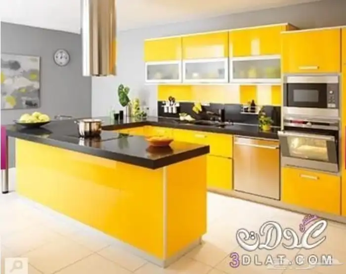 مطابخ مستوردة من بريطانيا صناعة امريكية موجود 3 متر واجهات 4