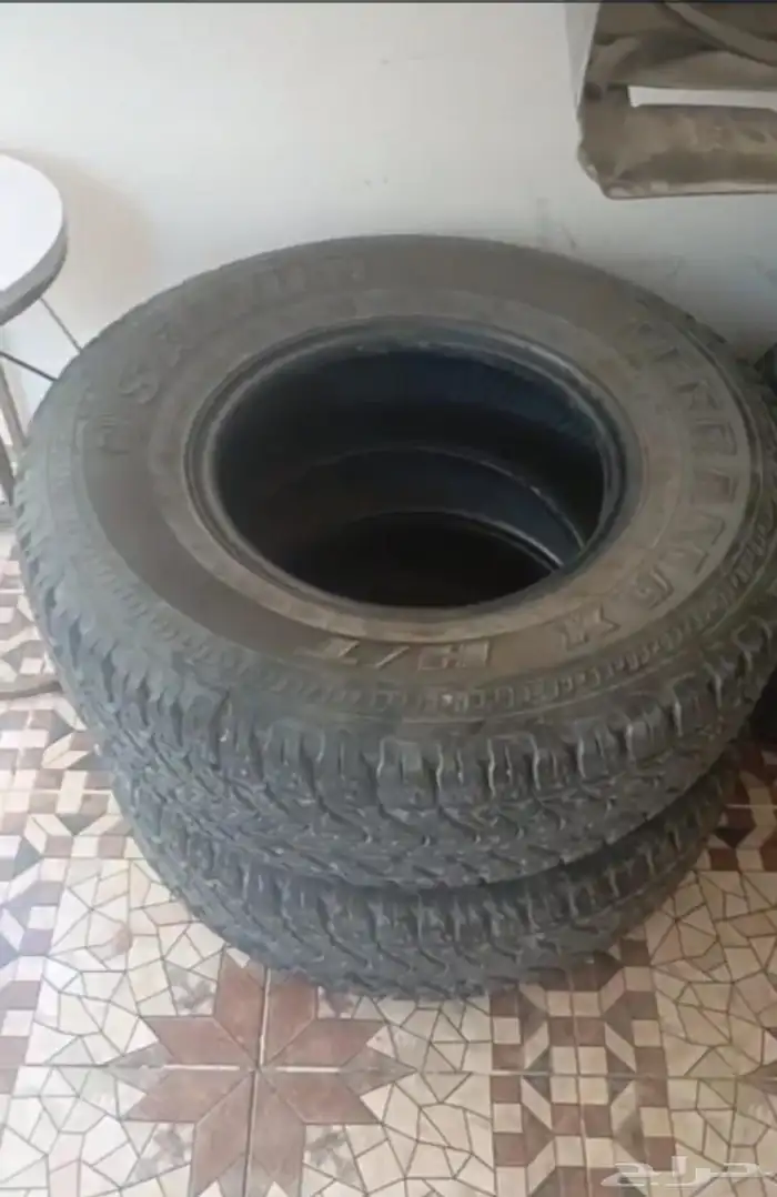 اربع كفرات مقاس 255 70 15 جديده تنفع للهايلوكس 0