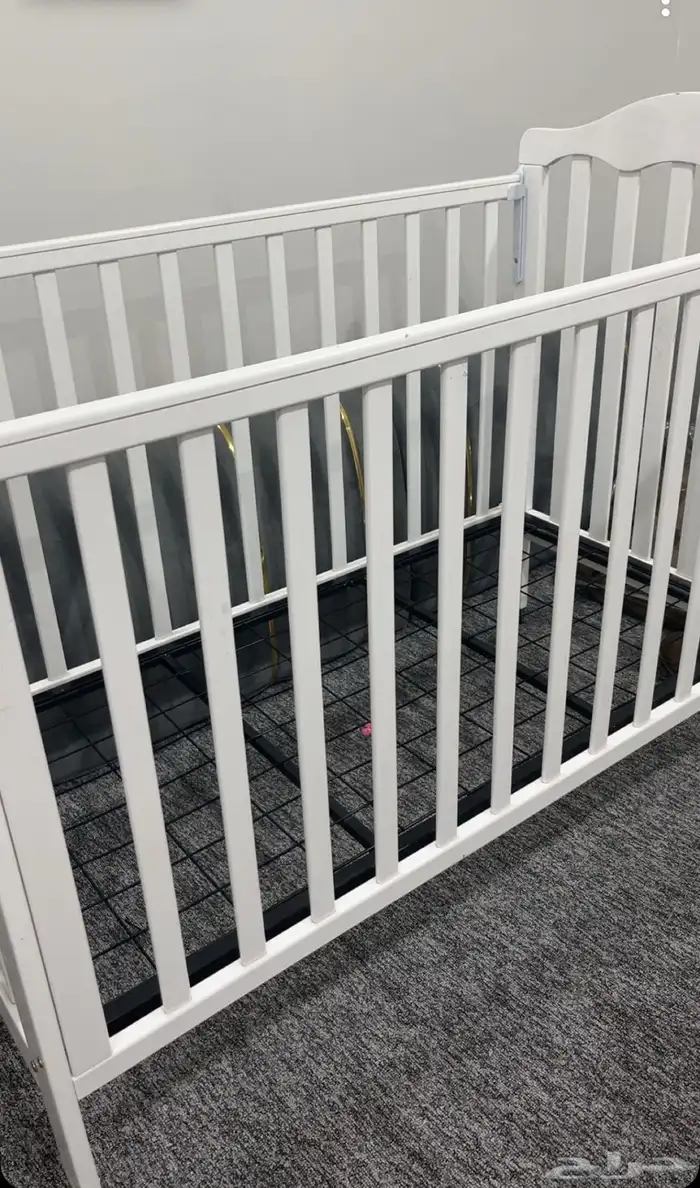 سرير أطفال 1