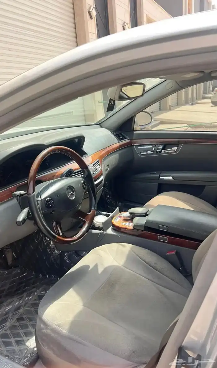 مرسيدس S550 للبيع 3