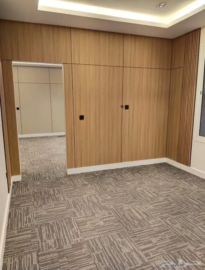 ديكورات  شيبورد خشب جبس فرش مكاتب بلاطات 5