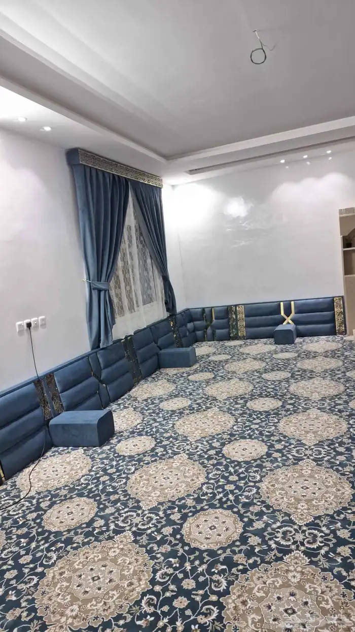 كنب او ستائر اومساند او تنجيد او جديد 1