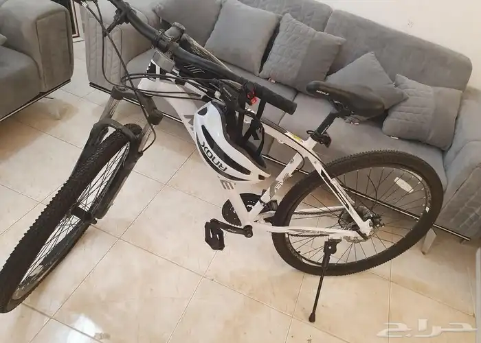 مكيف فريون متنقل  سيكل ياباني أصلي شاشة سمارت مفرش باركية 1