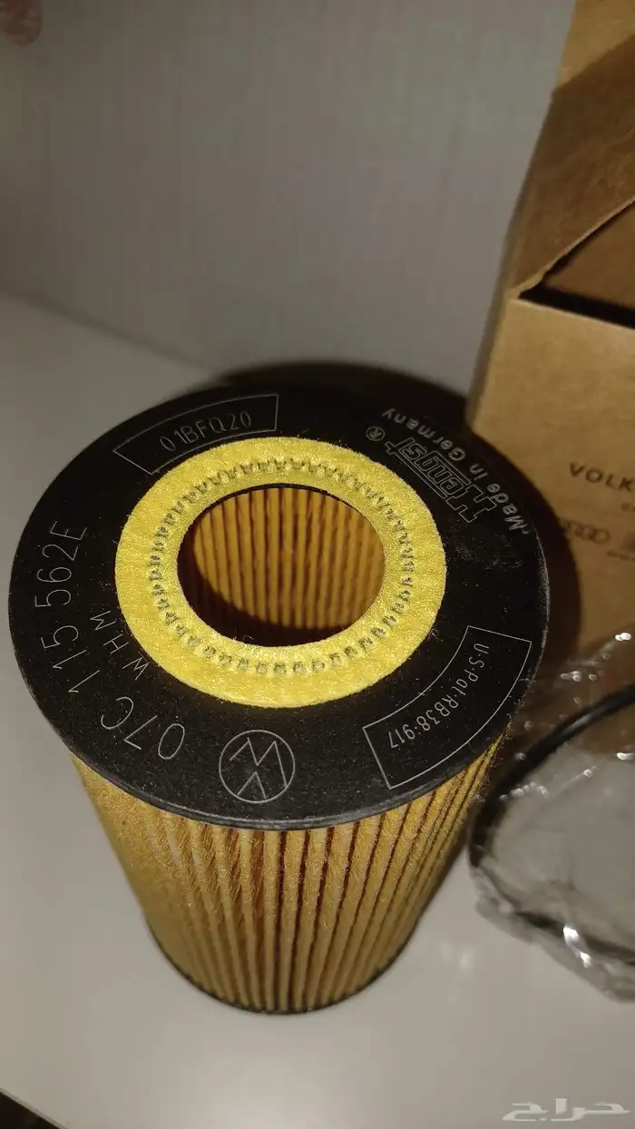 متوفر قطع غيار بنتلي واودي a8 وروزرايز 5