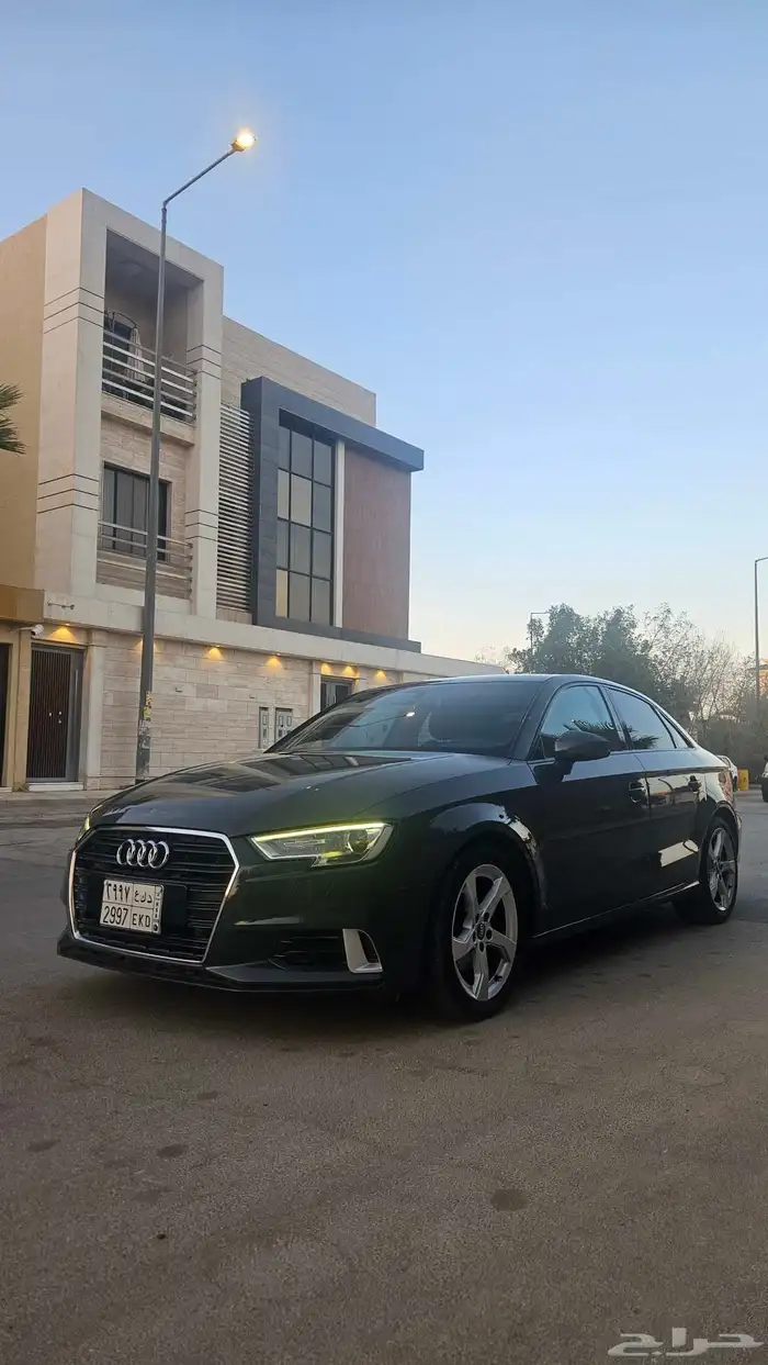 سيارة اودي موديل 2020 نظيفة. 0