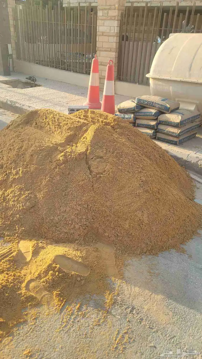 توريد جميع مواد بناء بندوره انترلوك بلاط بلك رمل اسمنت عتب 27