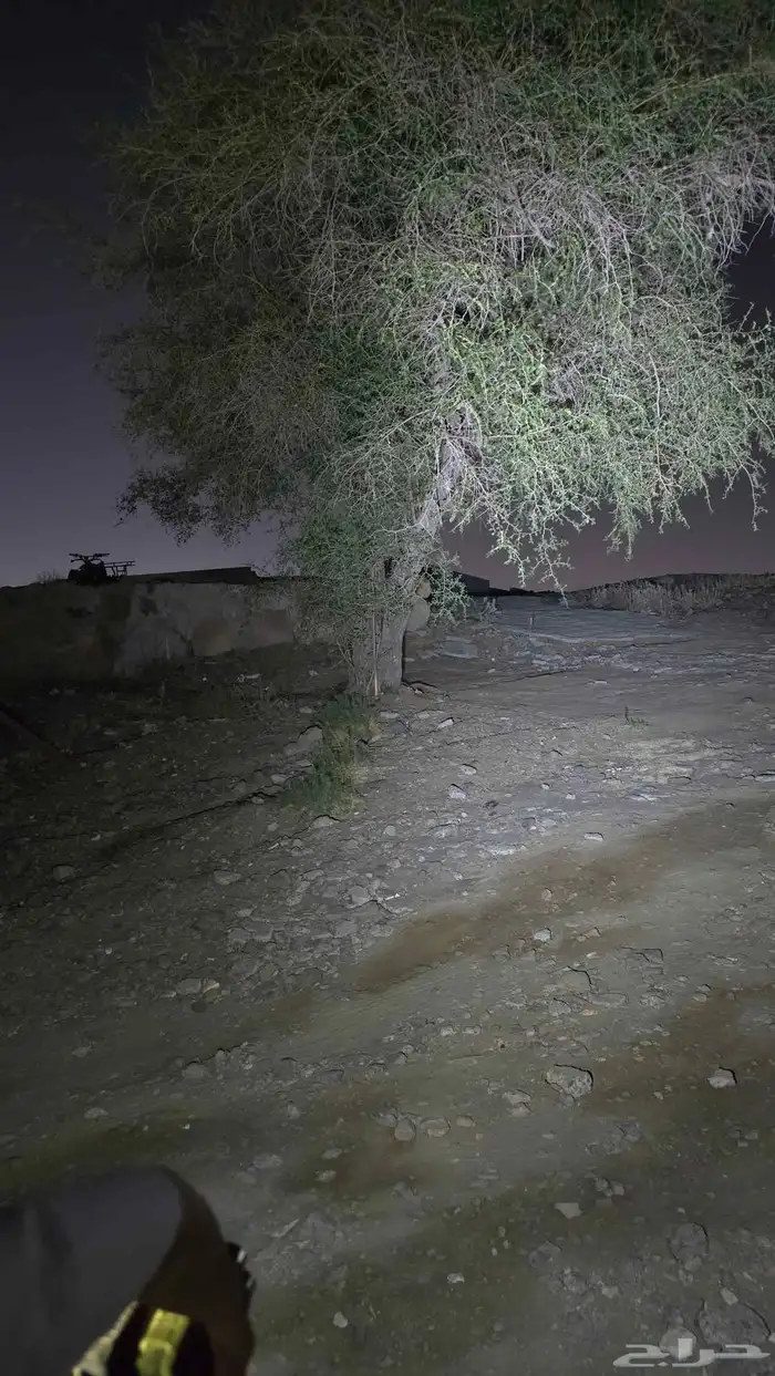 كشاف سهل الحمل و قوي بالاناره 4