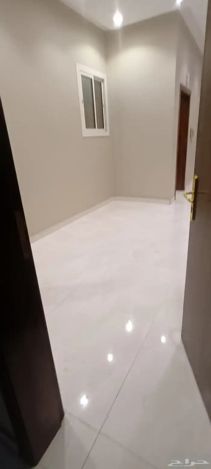 شقة4 غرف 8