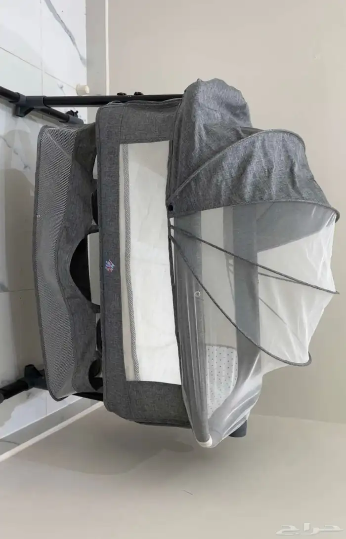 سرير اطفال 0