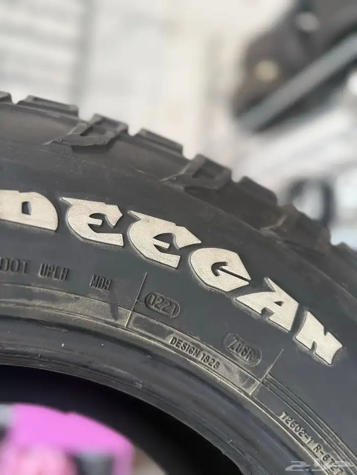 285 70 17 كفرات حجري ميكي USA ت 21 مشروطة من الشمس والتحبيل 2