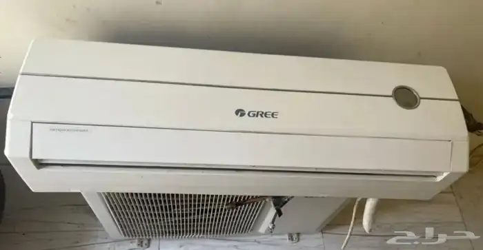 يوجد مكيف قري طن ونص مستخدم الحد 1000 ريال شغال 100 0