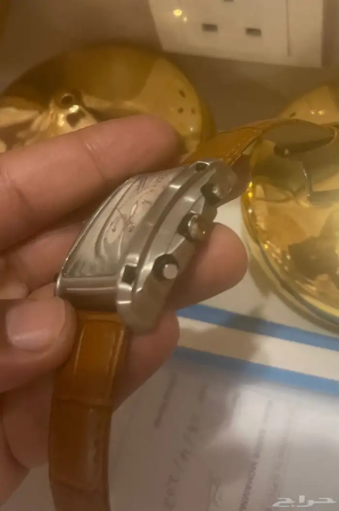 ساعة سويسري فخمه 1