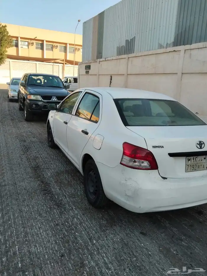 تويوتا يارس 2009 جير عادي 7