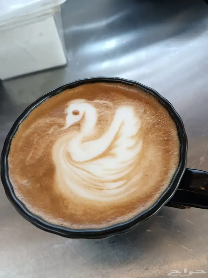 مدرب باريستا وجميع أنواع العصائر والمشروبات الباردة الساخنه 6